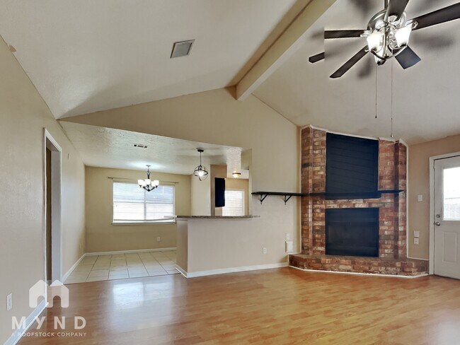 Foto del edificio - 726 Beechbend Dr