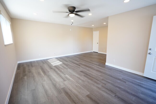 Foto del edificio - 2690 Anchor Ave