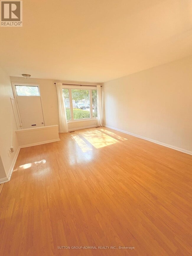 Building Photo - 319 Dovedale Dr