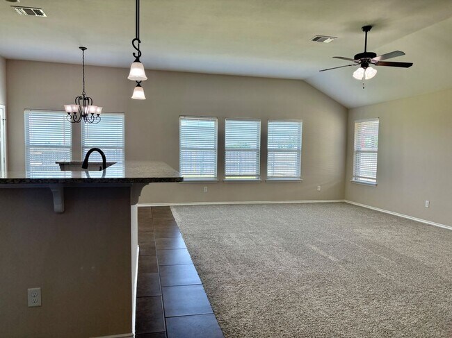 Foto del edificio - 709 SW 149th Pl