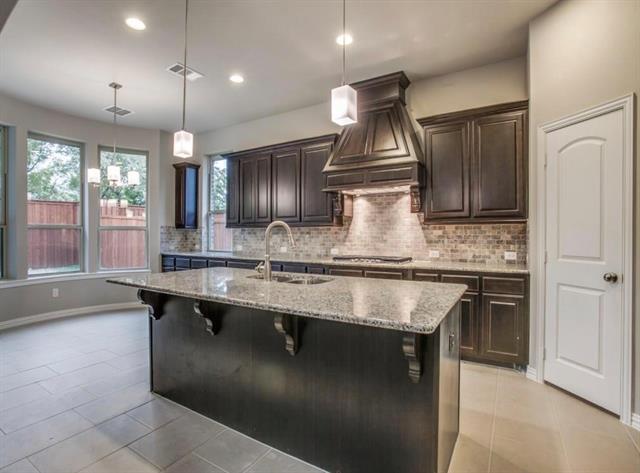 Foto del edificio - 6812 Humboldt Pl