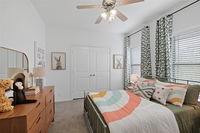 Building Photo - 12802 Idledale Dr