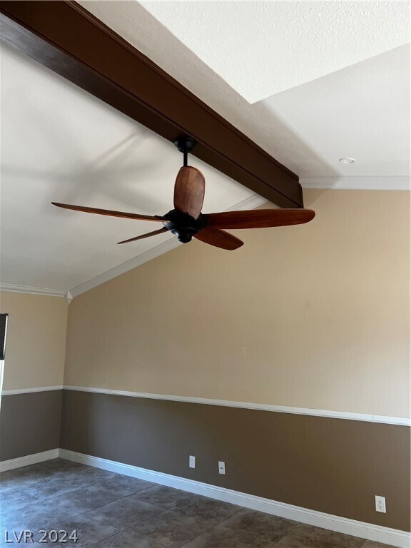 Foto del edificio - 513 Woodcrest Ct