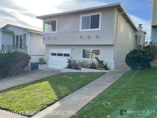 Building Photo - 5 br, 3 bath House - 92 Westline Dr.
