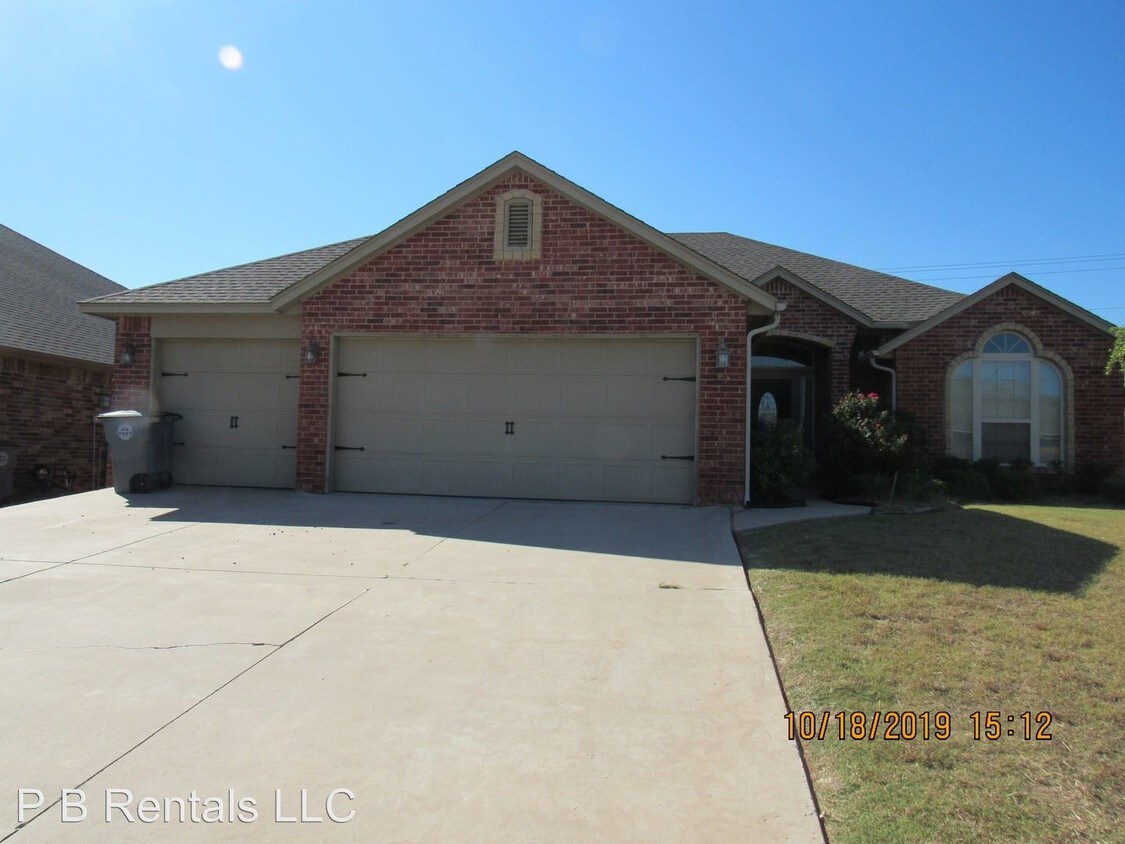 Foto principal - 2205 SW Edinburough Dr