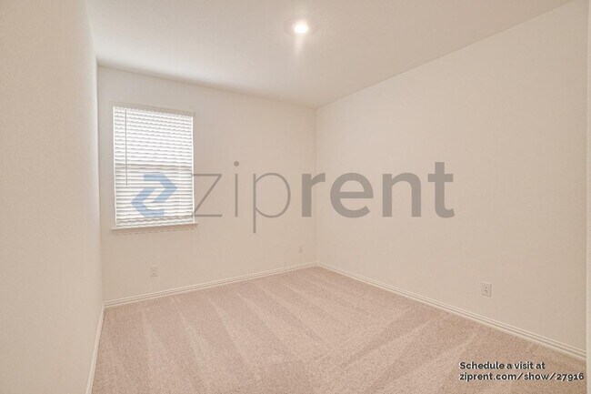 Building Photo - 1116 Flameleaf Dr
