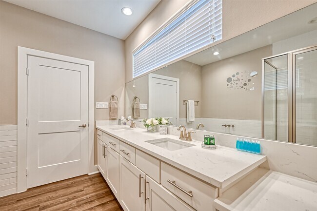 Foto del edificio - 882 Fortune St