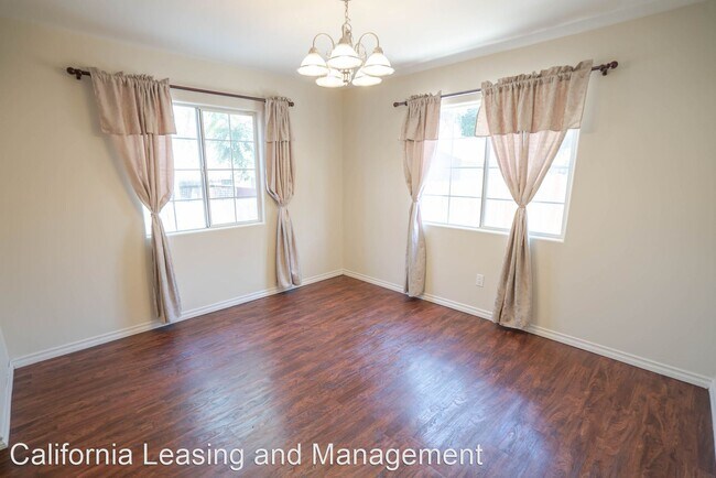 Foto del edificio - 3 br, 2.5 bath House - 29819 Central Avenue