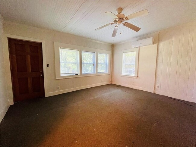 Building Photo - 1110 Ellis St