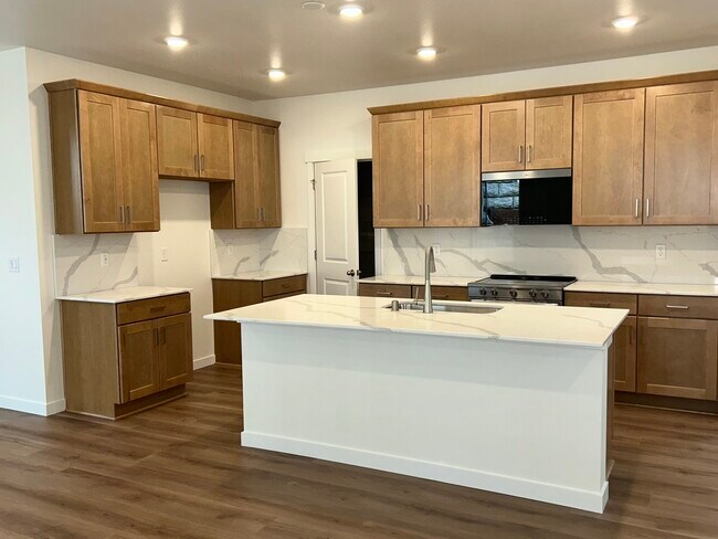 Foto del edificio - 8553 46th Pl NE