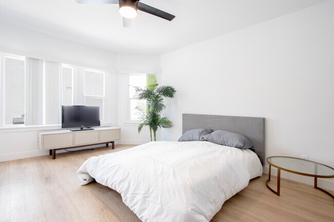 Foto del edificio - 1125 N Westmoreland Ave