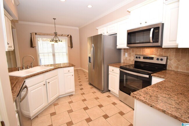 Building Photo - 5941 Lake Cyrus Dr