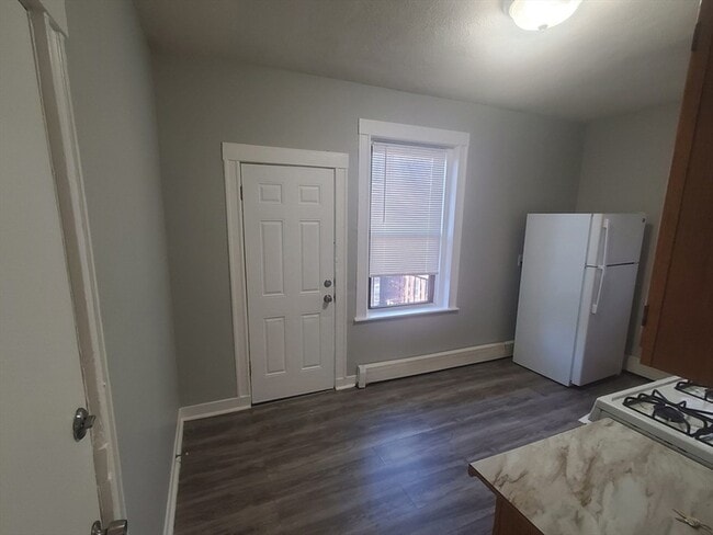 Photo - 76 Walnut Park Apartment