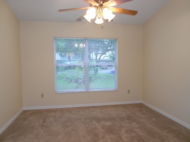 Building Photo - Sanford - 3 Bedroom, 2 Bathroom - $1,695.00