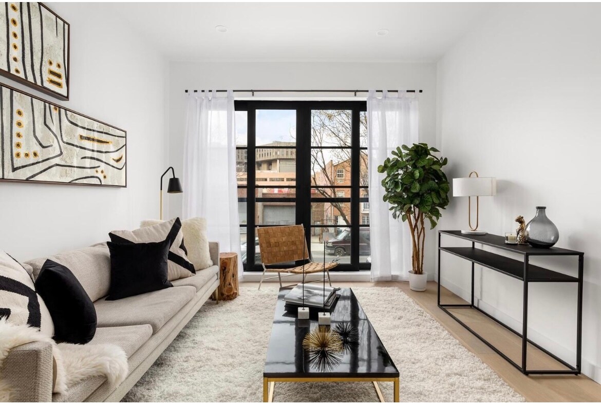 Foto principal - 1572 Pacific St