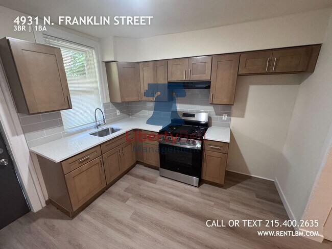 Building Photo - 4931 N Franklin St