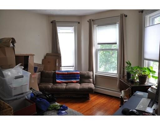 Building Photo - 32 Lincoln Pkwy