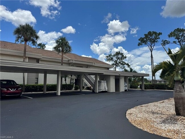 Building Photo - 5665 Trailwinds Dr