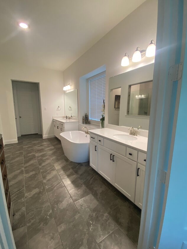 Foto principal - 803 Swift Creek Rd