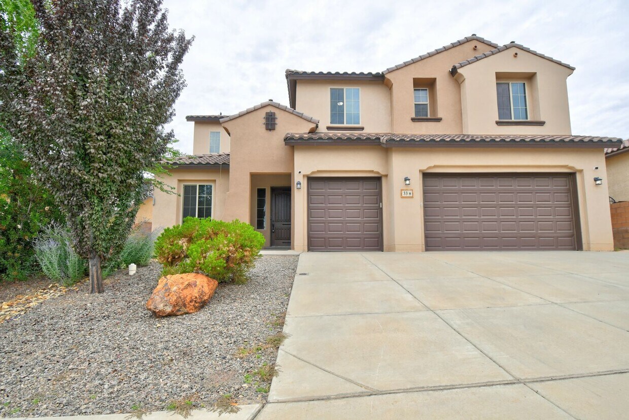 Foto principal - Beautiful Loma Colorado Home.