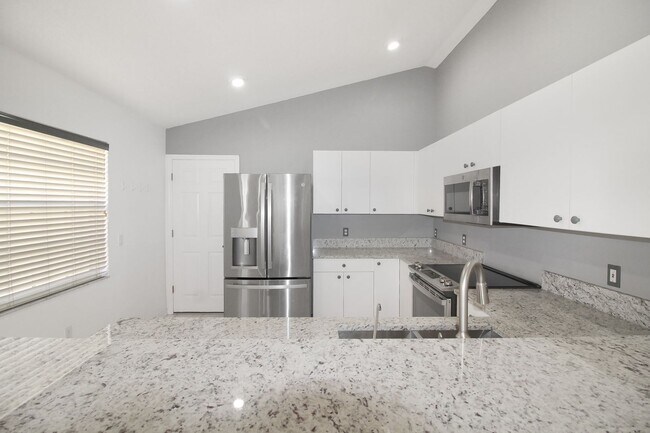 Foto del edificio - Palm Villas Annual Home for Rent