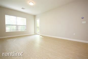 Building Photo - 2 br, 2 bath  - 999 Hancock St