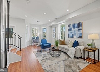 Foto del edificio - 901 Hamilton St NW