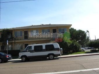 NA - 3151 Lincoln Ave