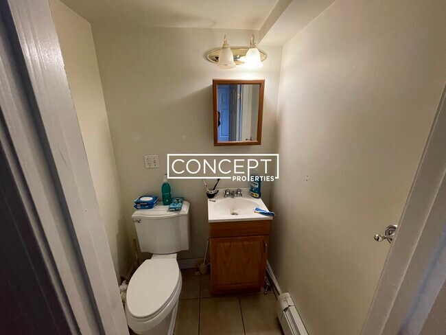 Foto del edificio - 1426 Commonwealth Ave