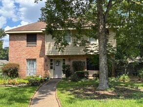 Building Photo - 8226 Waynemer Way