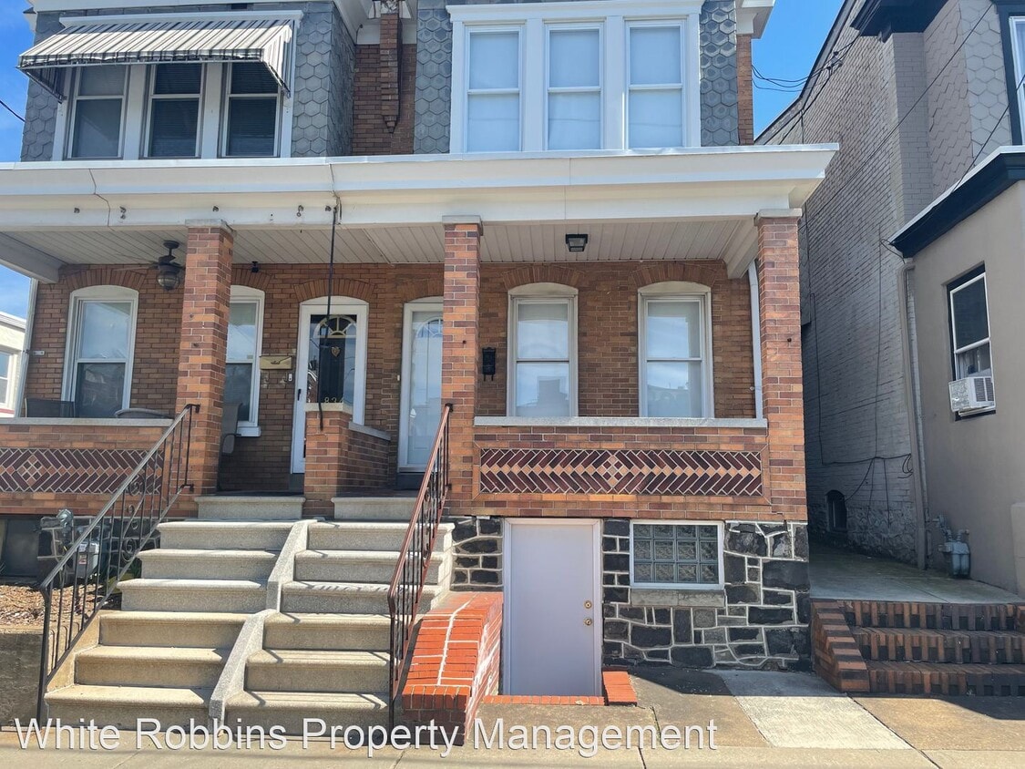 Primary Photo - 3 br, 1 bath House - 832 N Union St.