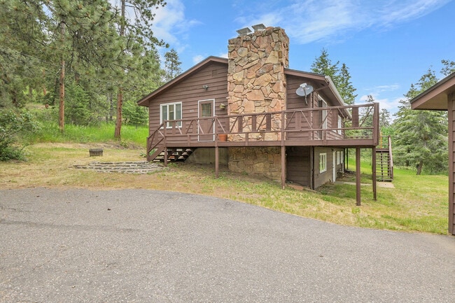 Building Photo - 8478 Jay Ln