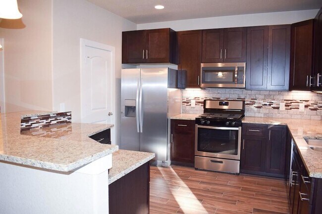 Foto del edificio - 3303 Elija St