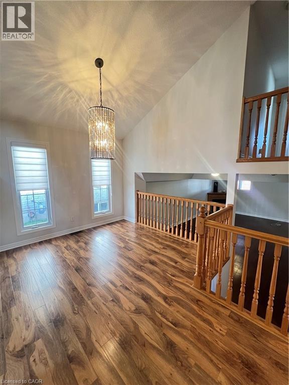 Building Photo - 34 Mountain Mint Crescent