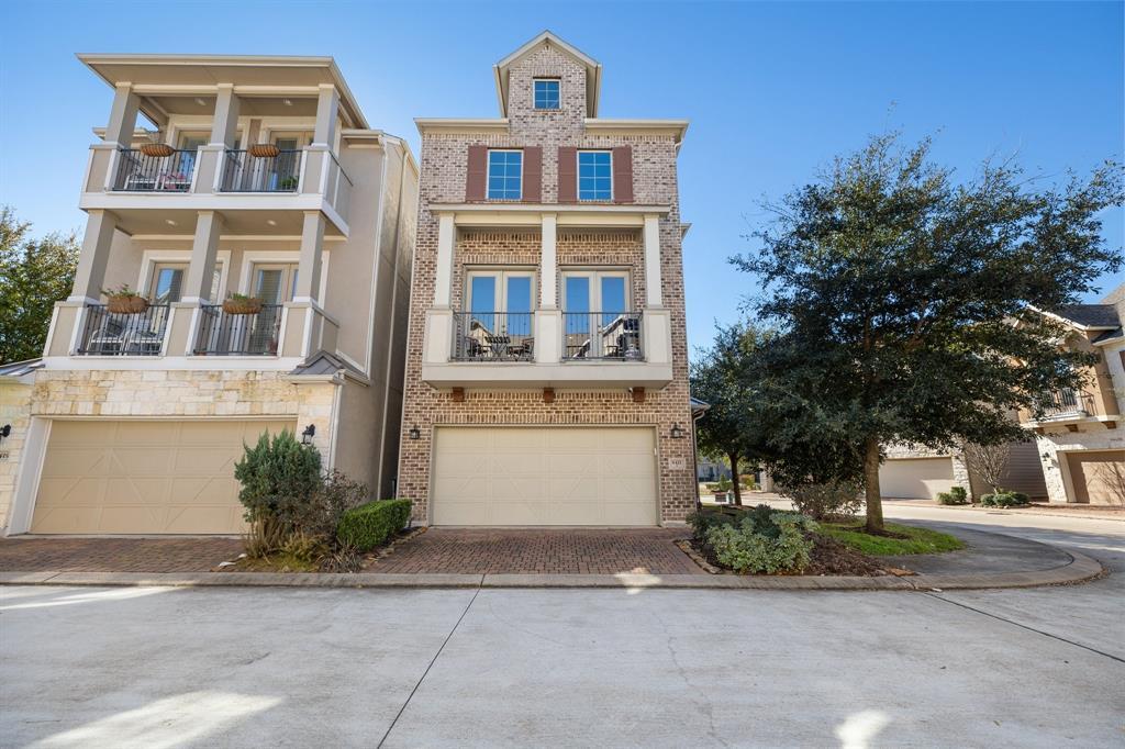 Primary Photo - 8421 Oak Leaf Point Dr