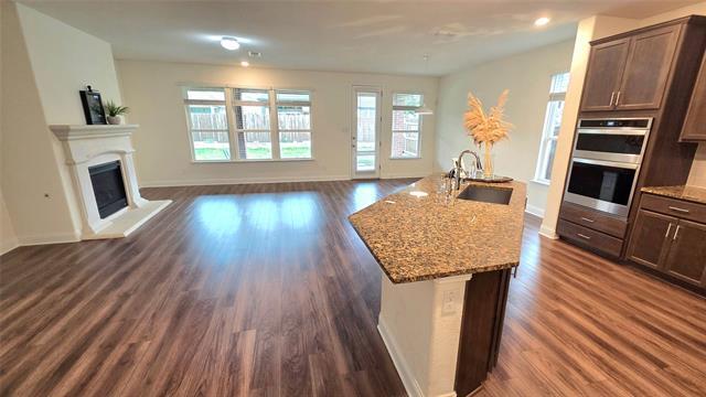 Building Photo - 3633 Keechi Creek Dr