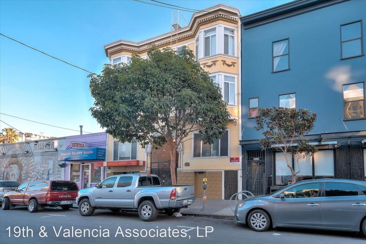 Primary Photo - 3425 19th St