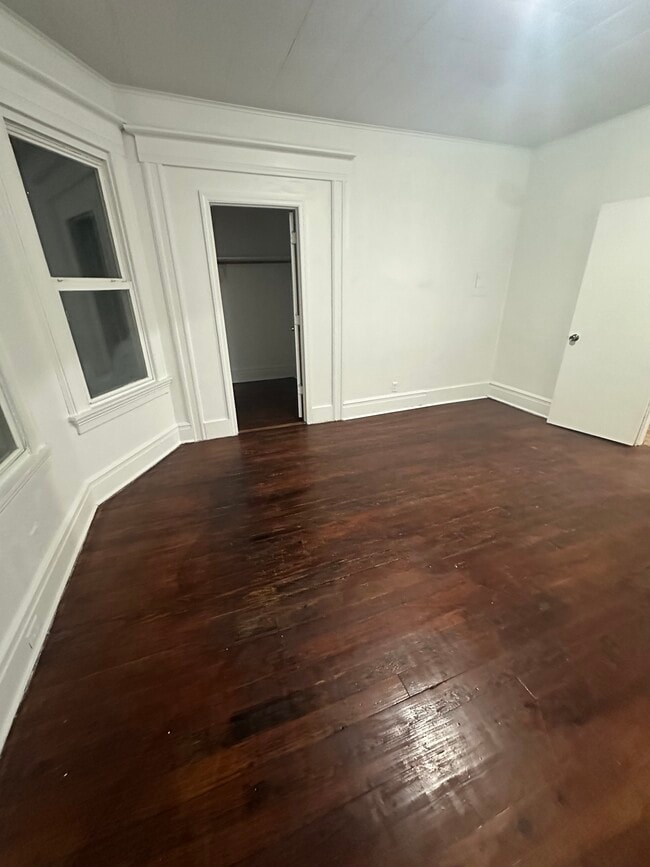 Foto del edificio - 96 N Essex Ave