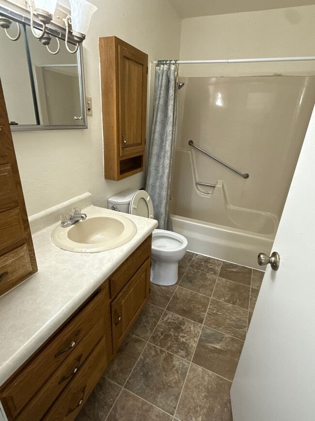 Foto del edificio - Broadway Manor