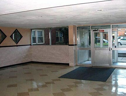 Lobby Photo - Michael Plaza