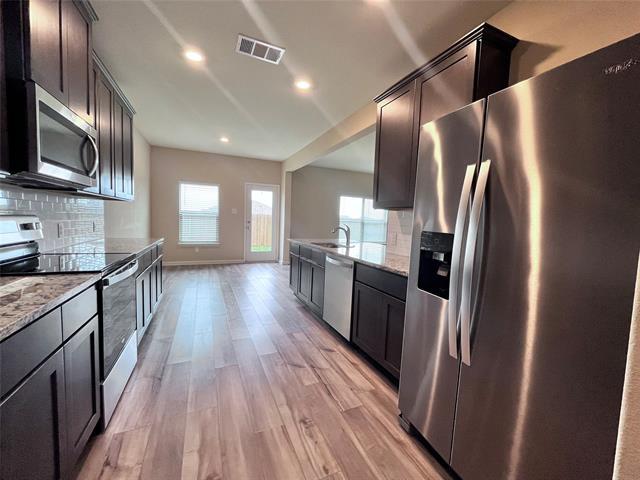Building Photo - 311 Golden Sands Ln