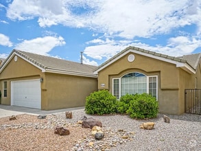 Building Photo - 8709 Tierra Alegre Dr NE