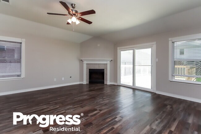 Building Photo - 6615 Lower Arrow Dr