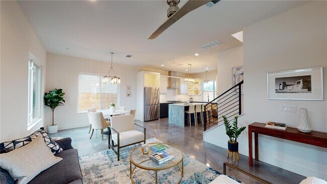 Foto del edificio - 6217 Clovis St