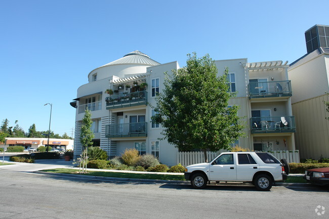 Building Photo - Craig Gardens Senior Housing