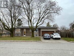 Building Photo - 236 Colborne Ave