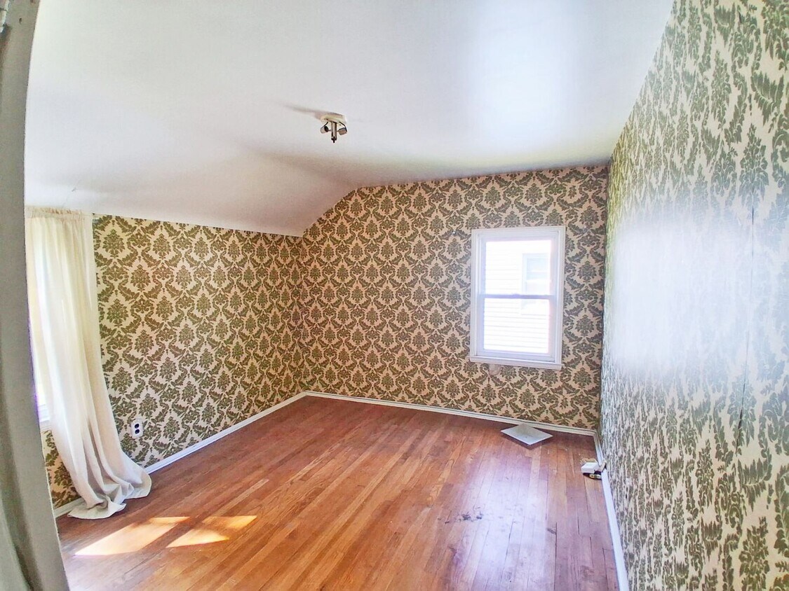 Foto principal - 3 BED 2 BATH BEAUTIFUL SINGLE FAMILY HOME
