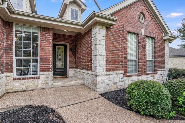 Foto del edificio - 4807 Interlachen Ln