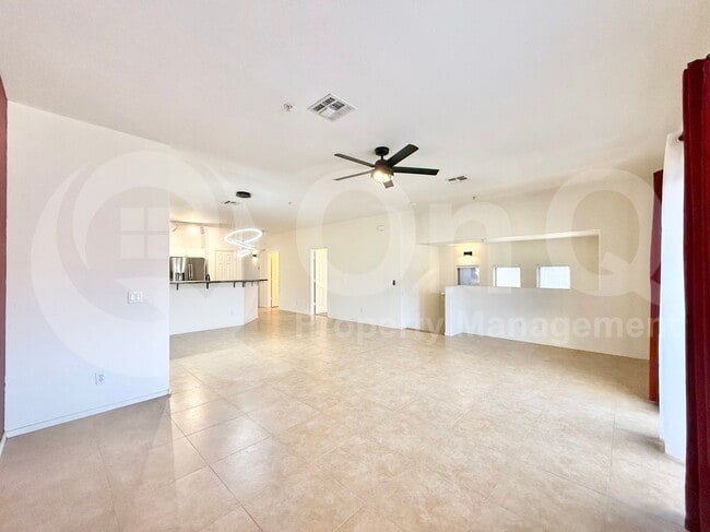 Foto del edificio - 2831 E Southern Ave