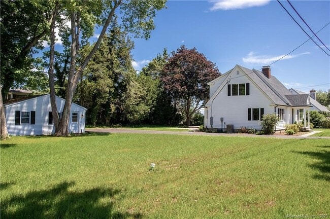 Building Photo - 37 Bassett Ln
